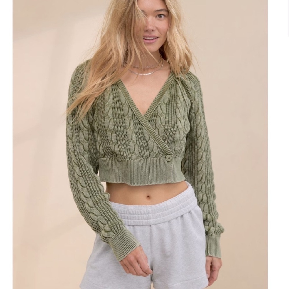 Aerie Olive Cable Knit Cropped Cardigan
